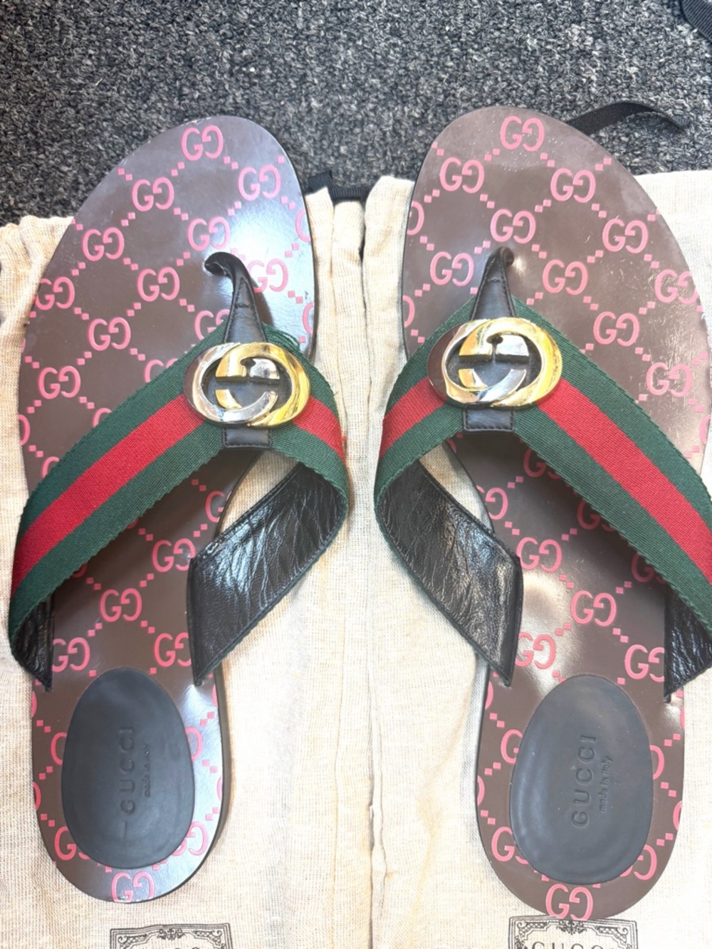 Gucci: Kika Interlocking GG Web Flip Flops size 42 - Picture 2 of 7